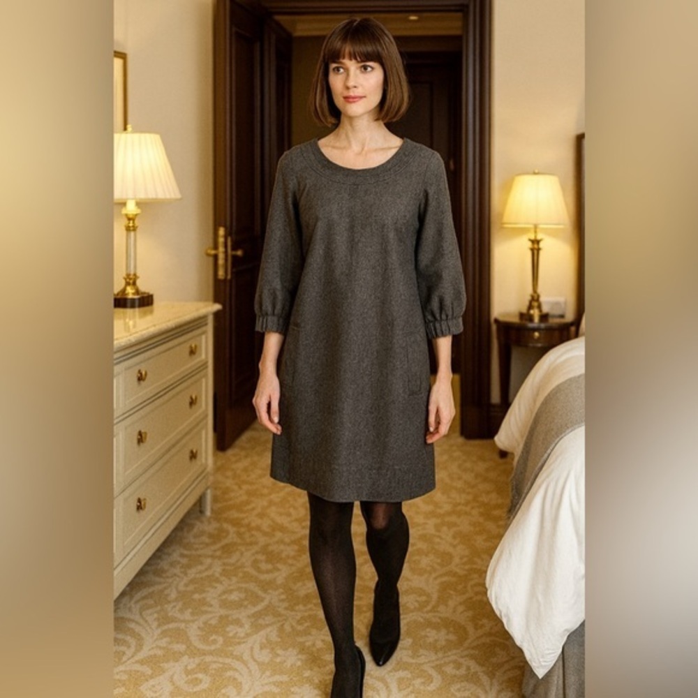 🆕Wilfred grey dress, back buttons length of dress, pockets, elastic cuffs 🩶🩶